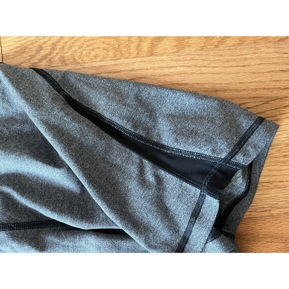 Lululemon Train Times Shorts 6” Size 4 - HeathereD Black Gym Run Hike Train Yoga - Picture 6 of 8